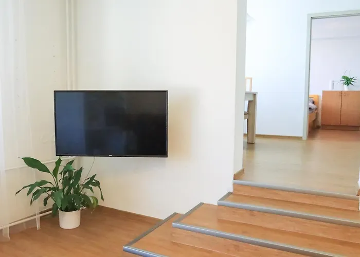 Pohodlny Apartman S Ptaci Zahradou